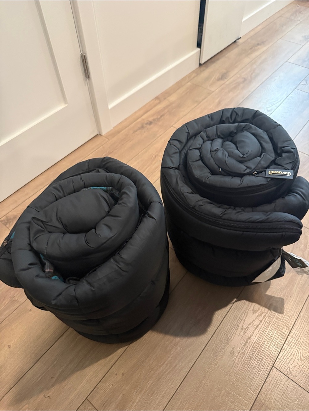 2 sleeping bags made by greatland